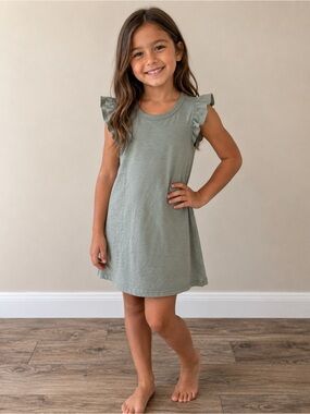 Girls' Universal Threads Sage Green Ruffle Sleeve Dress S